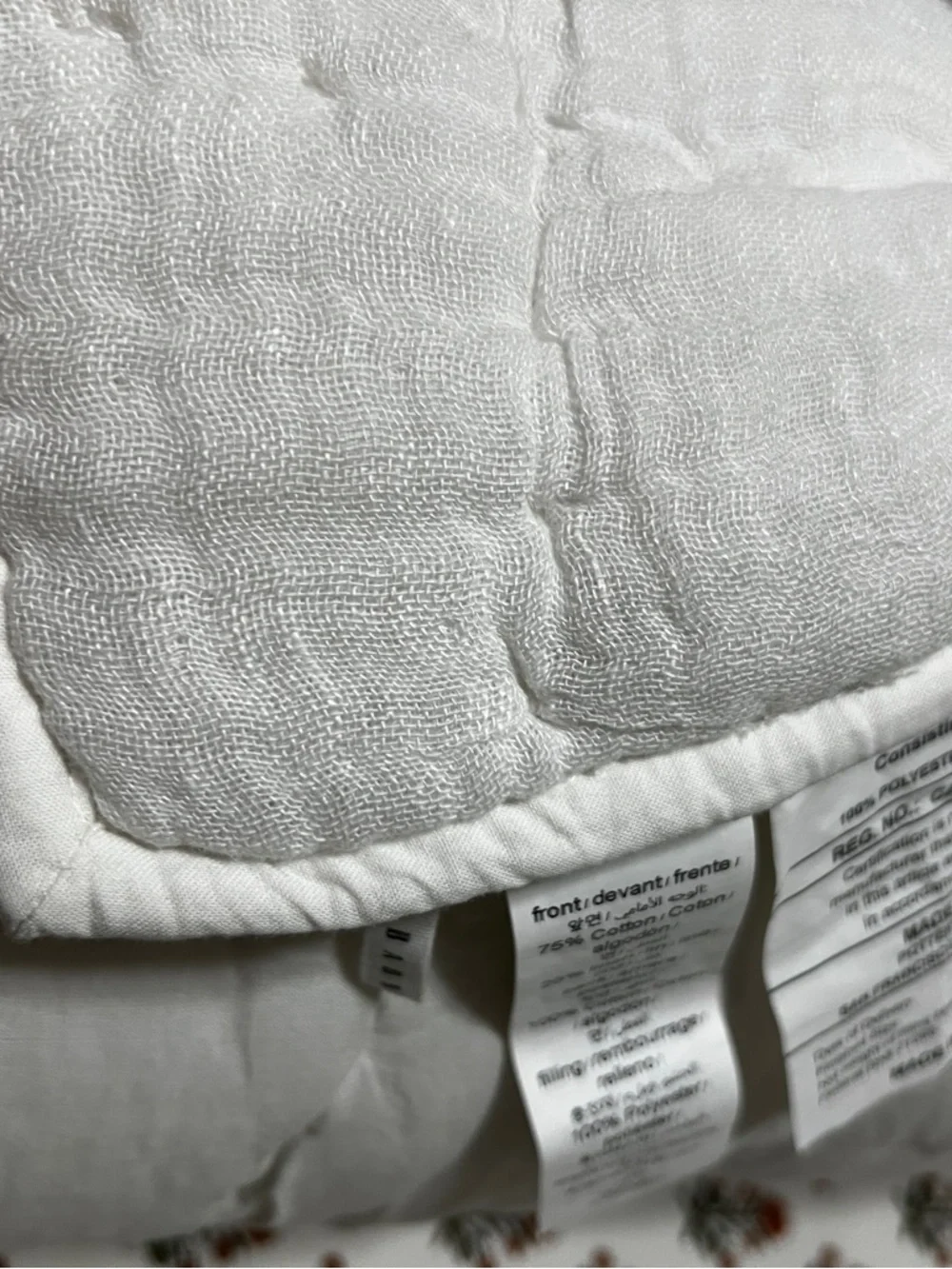 NWT! Pottery Barn Cloud Quilt White King w/ 1 Euro Sham - Picture 5 of 7